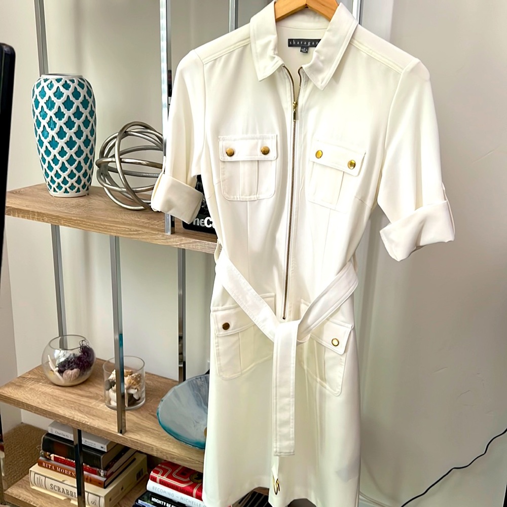 Size 4 Sharagano Summer dress